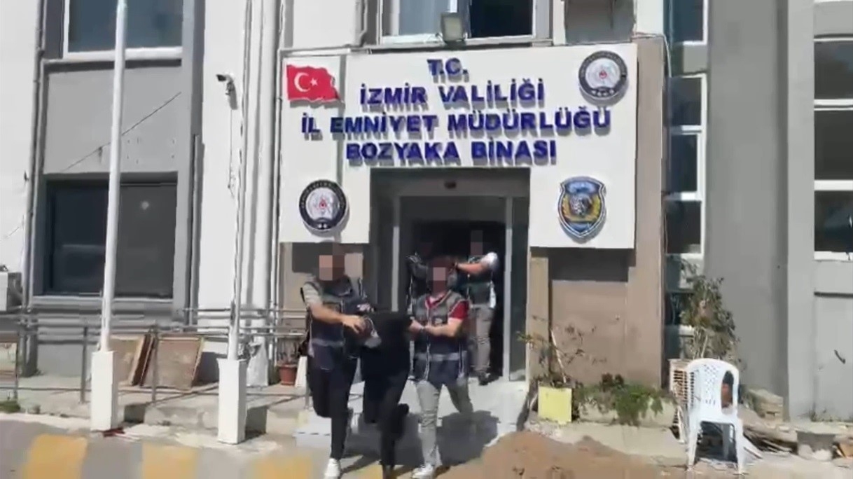 İzmir’de iş adamı başından vurulmuş halde bulundu
